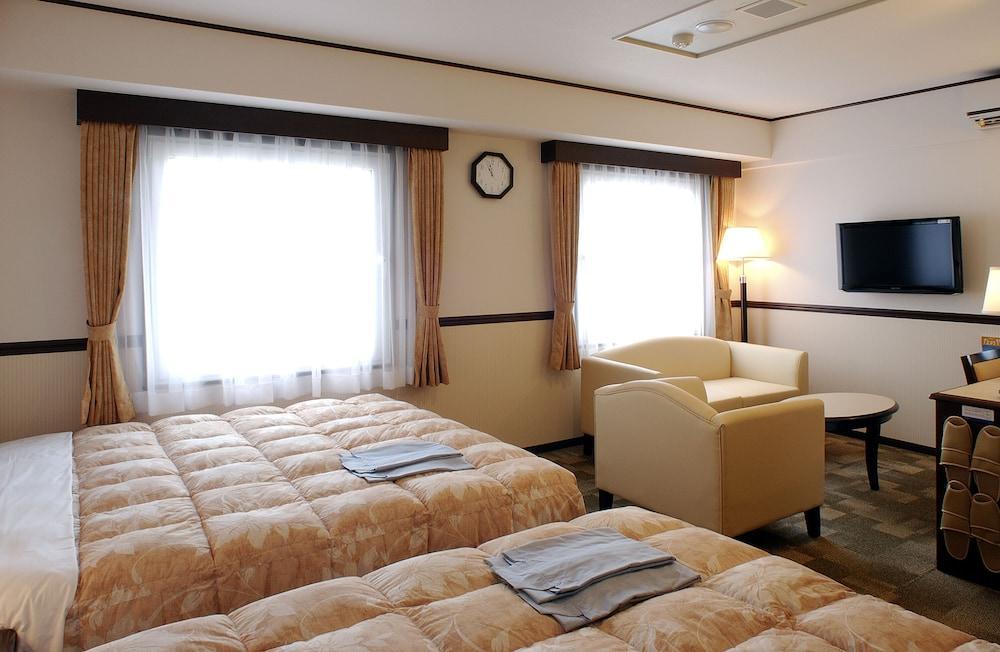 Toyoko Inn Kyoto Gojo Omiya Экстерьер фото