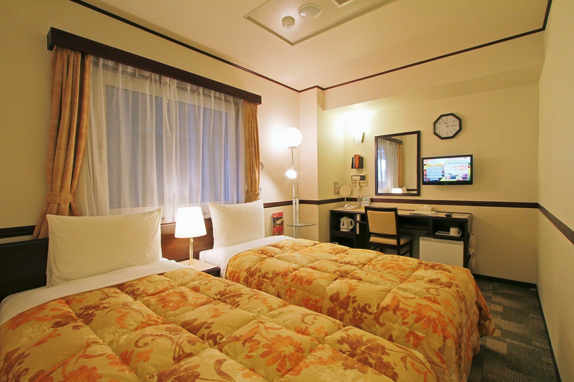 Toyoko Inn Kyoto Gojo Omiya Экстерьер фото